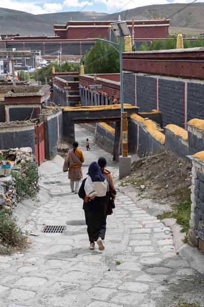 Tashigang, China